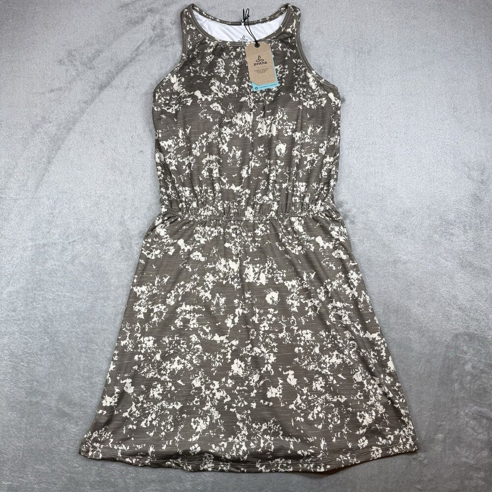 Prana Mandoline Dress Women's M Green Floral Elastic Drop Waist Built in Bra NWT